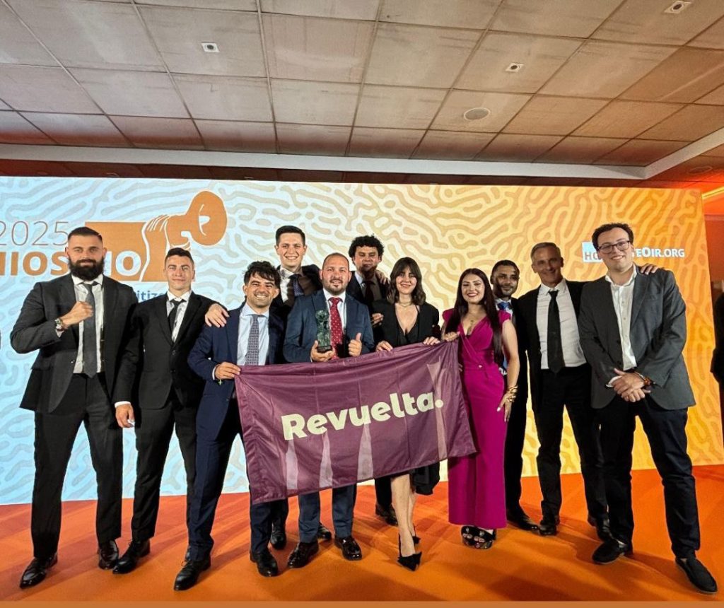 Miembros de Revuelta en los premios de HazteOir