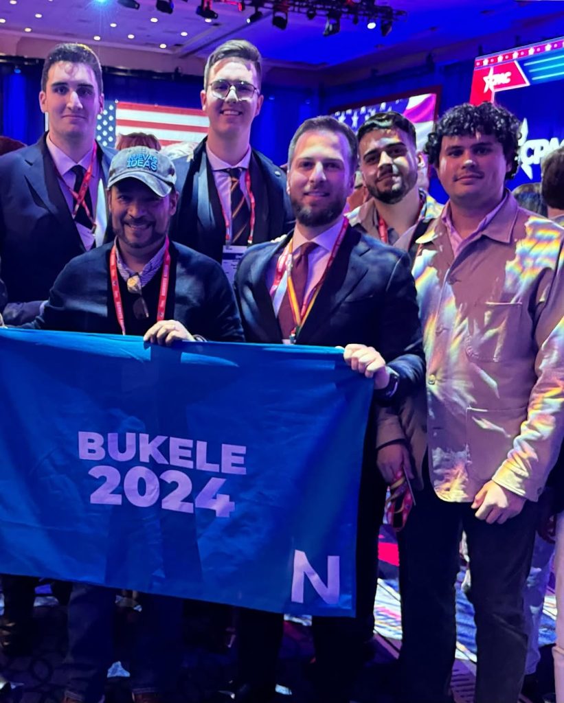 Miembros de Revuelta en la CPAC